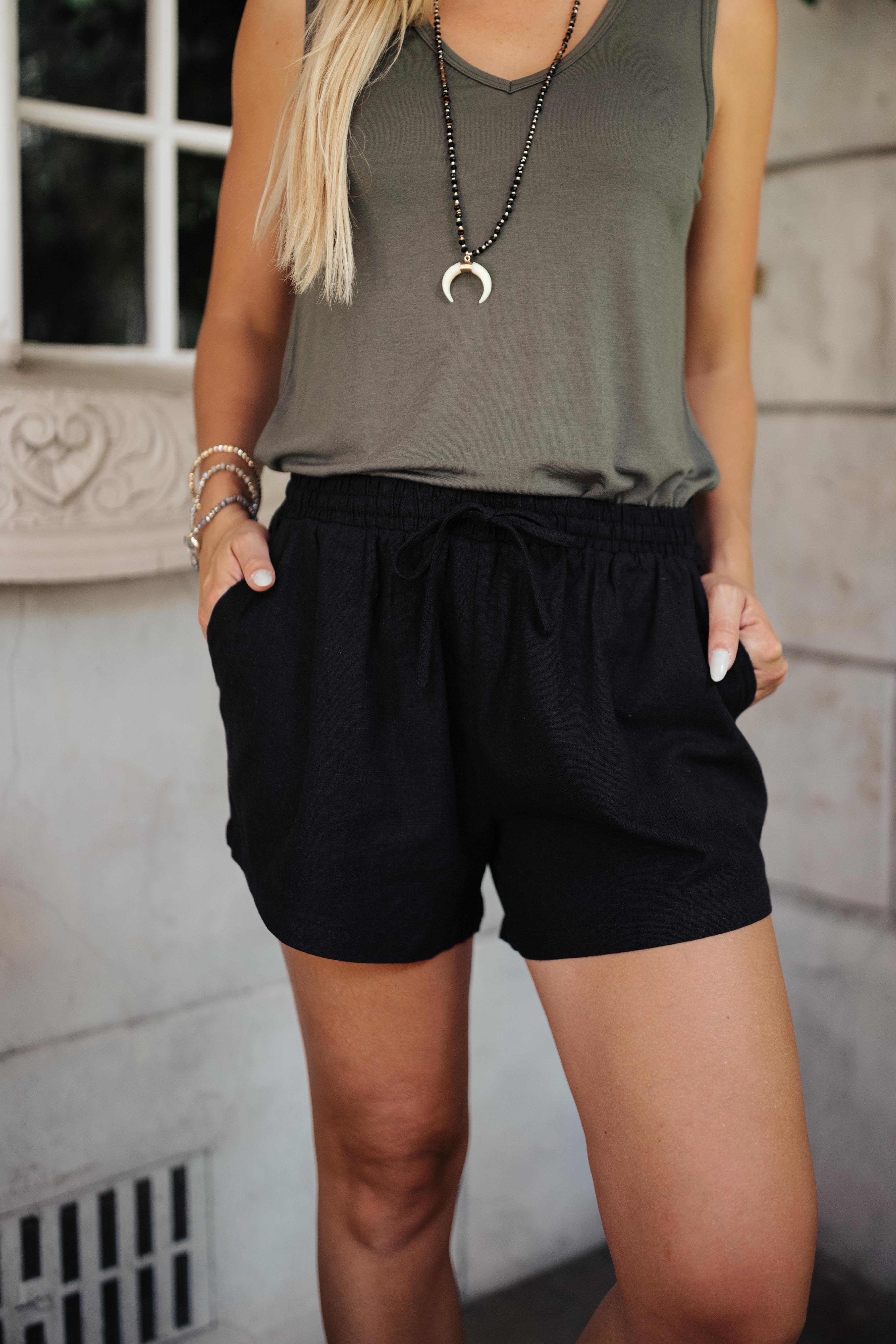 Simplicity Shorts In Black