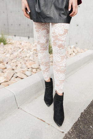Fanciful Floral Leggings In White