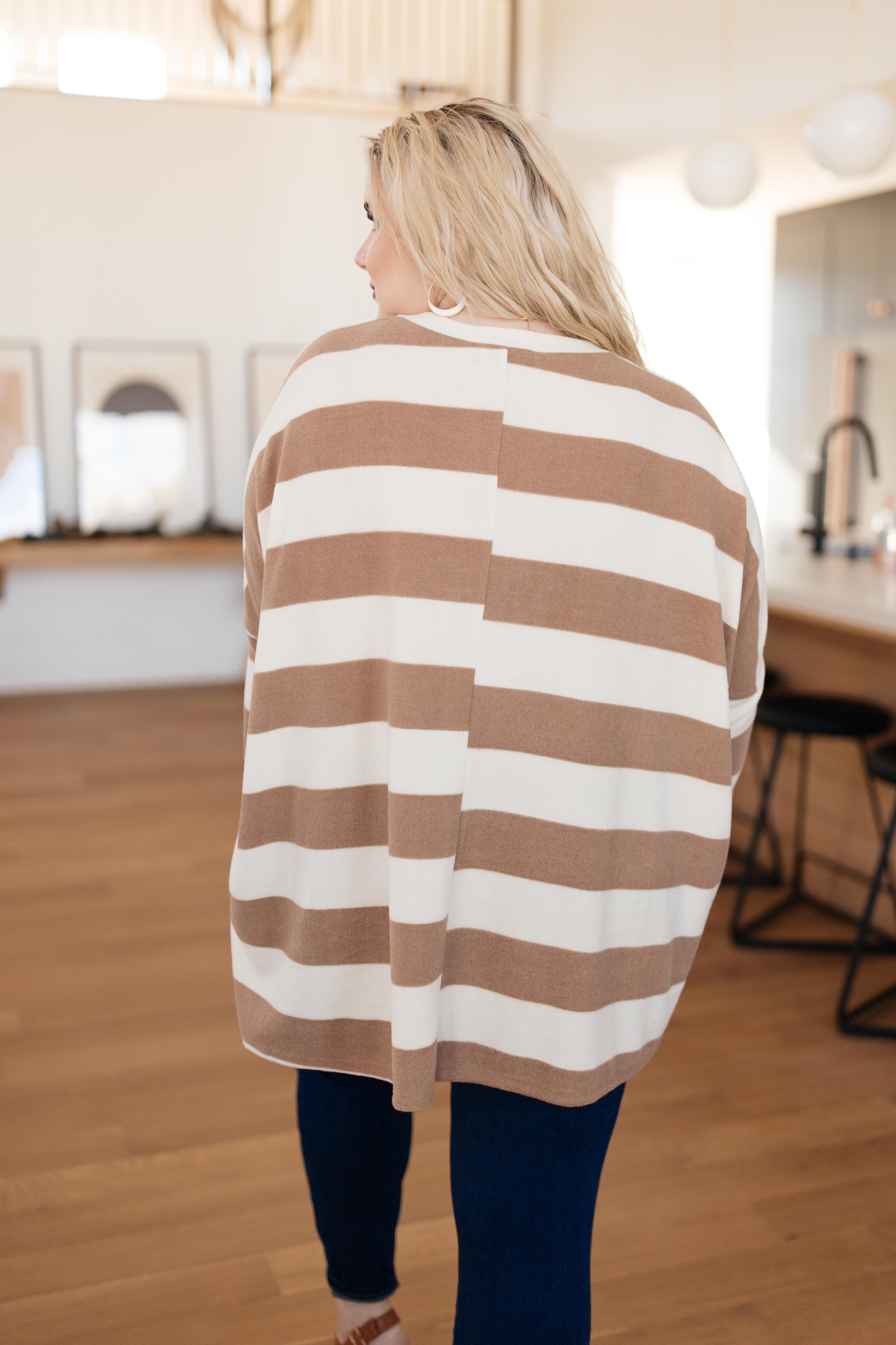 Horizontal Lines Top in Taupe
