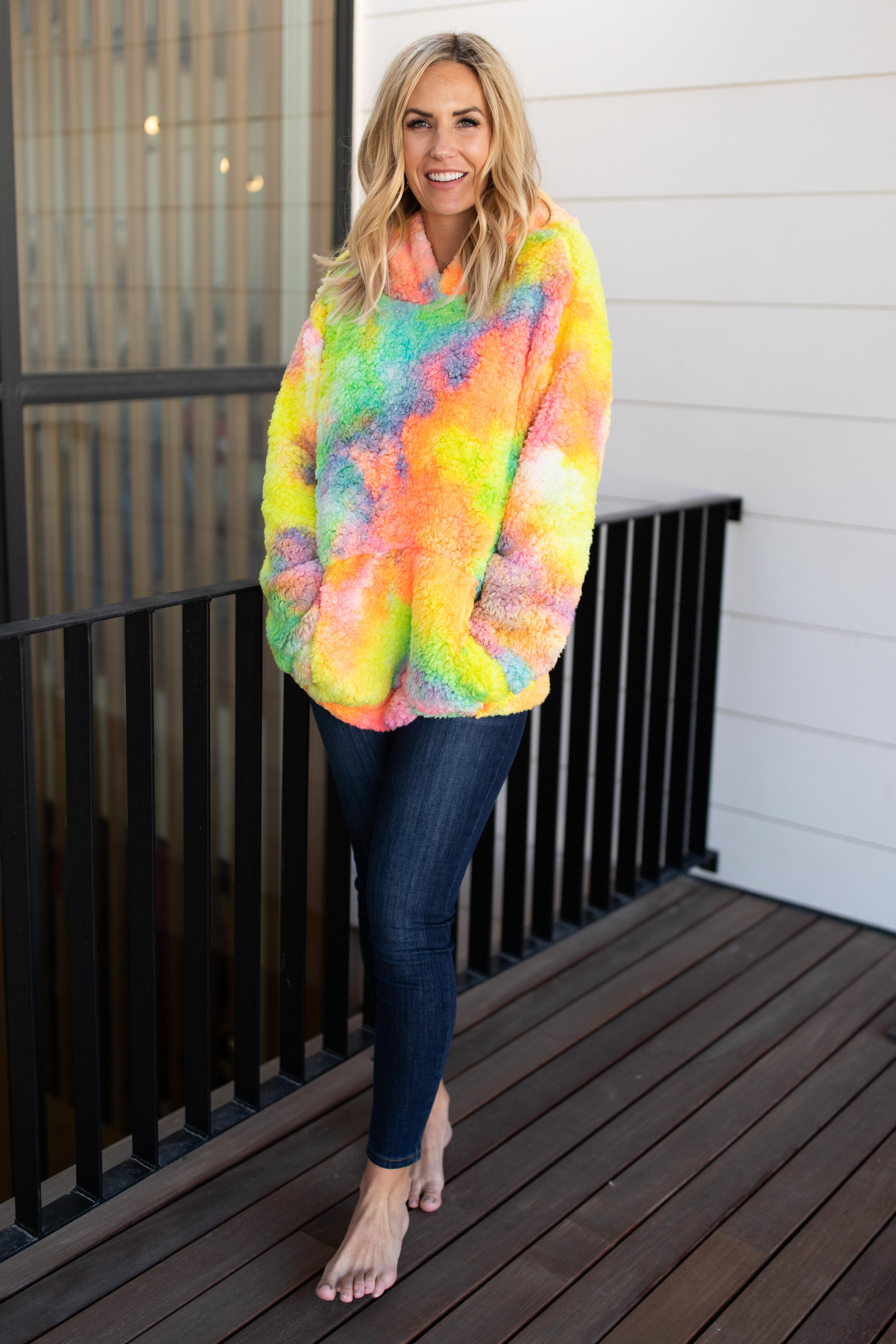 Shades and Sherpa Pullover in Sunrise