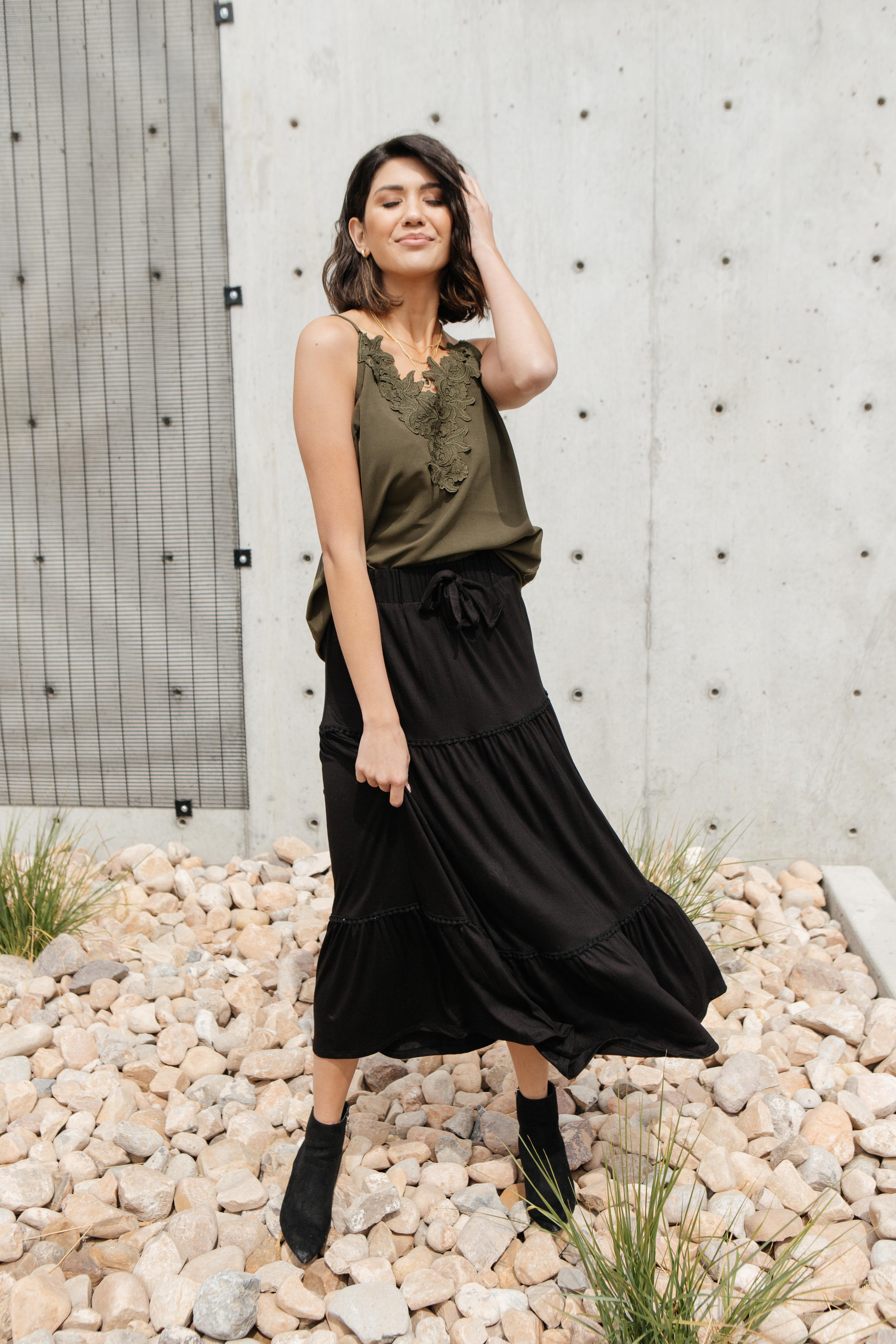 Tiered & Tied Skirt In Black