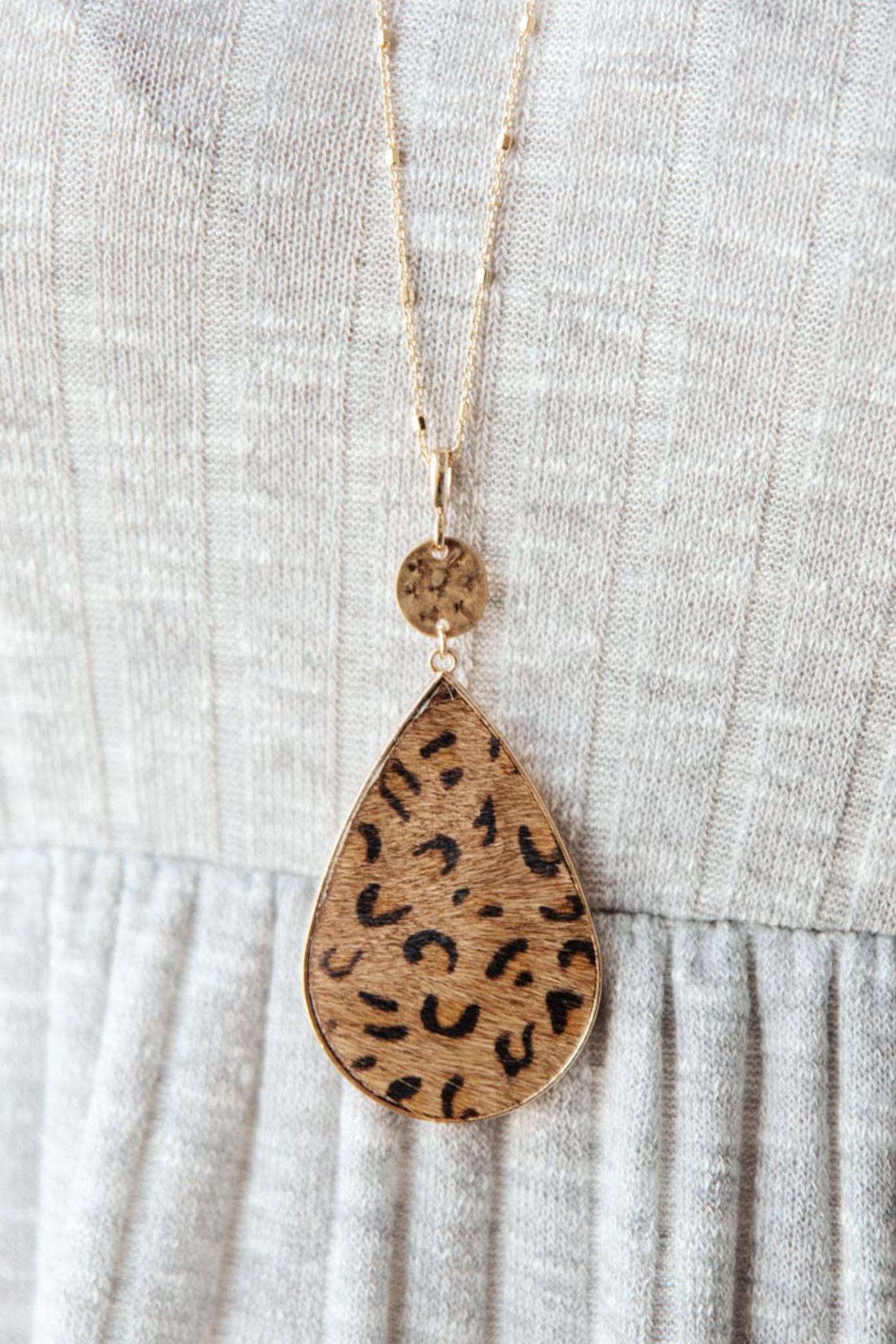 Leopard Pendant Necklace
