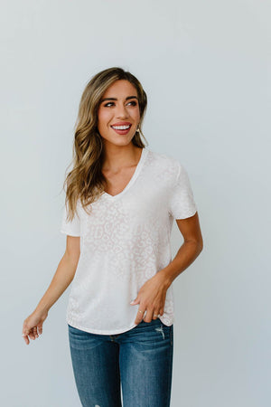 Fading Away Leopard V-Neck In Taupe
