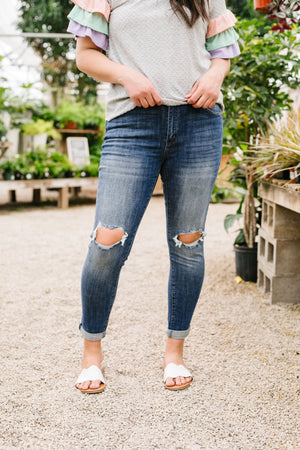 Skinned Knee Skinny Jeans